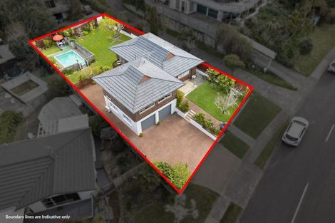 Photo of property in 8 Helvetia Drive, Browns Bay, Auckland, 0630
