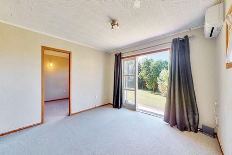 Photo of property in 22b Milton Road, Orewa, 0931