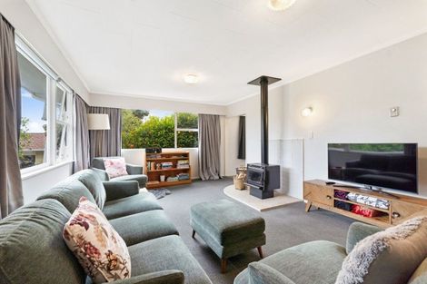 Photo of property in 13 Matenga Street, Waikanae, 5036