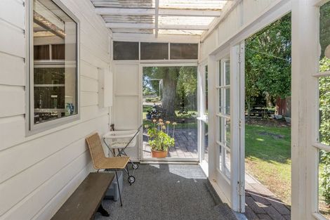 Photo of property in 32 Otaki Gorge Road, Hautere, Otaki, 5582