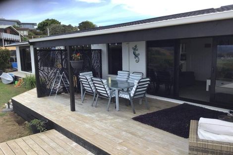 Photo of property in 3 Harbour Lights Terrace, Whitianga, 3592