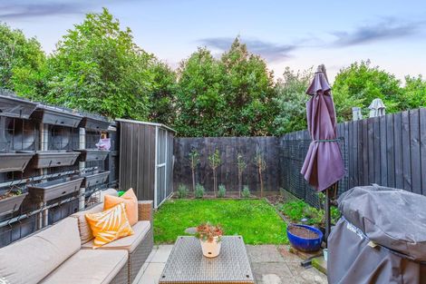 Photo of property in 32 Wharara Lane, Massey, Auckland, 0614