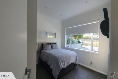 Photo of property in 14 Golf Road, Manor Park, Lower Hutt, 5019