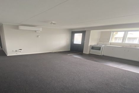 Photo of property in 2/2 Church Street, Terrace End, Palmerston North, 4410
