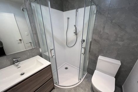 Photo of property in 5/241 Don Buck Road, Massey, Auckland, 0614