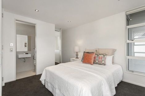 Photo of property in 3 Church Lane, Merivale, Christchurch, 8014