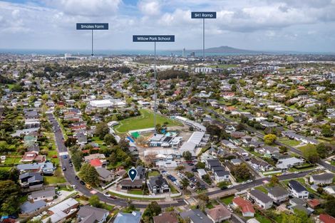 Photo of property in 21 Compton Street, Hillcrest, Auckland, 0627