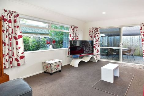 Photo of property in 29 Dan Tori Place, Orewa, 0931