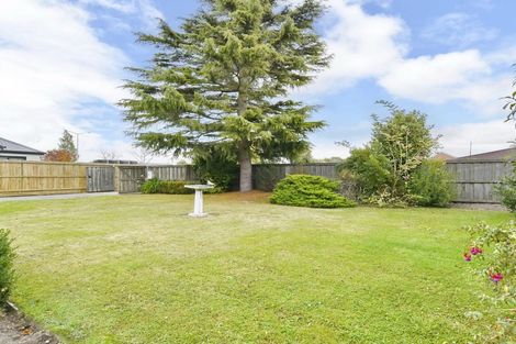 Photo of property in 560 Main North Road, Belfast, Christchurch, 8051