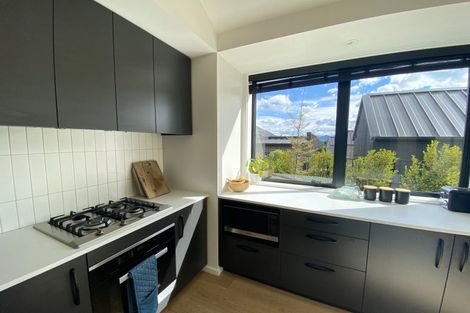 Photo of property in 2 Mckenzies Shute, Jacks Point, Queenstown, 9371