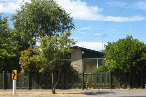 Photo of property in 403 Mairehau Road, Parklands, Christchurch, 8083