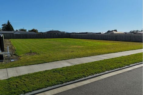 Photo of property in 3 Rosalind Avenue, Darfield, 7510