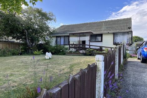 Photo of property in 18 Roche Avenue, Upper Riccarton, Christchurch, 8041