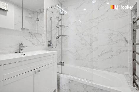 Photo of property in 35 Oxley Crescent, Broad Bay, Dunedin, 9014