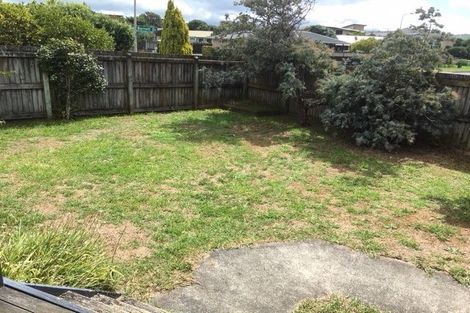 Photo of property in 80 Queens Road, Waikanae Beach, Waikanae, 5036
