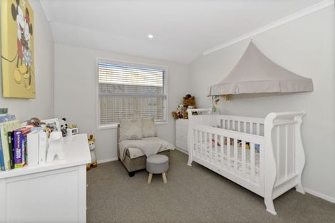 Photo of property in 14 Walter Lawry Road, Paerata, Pukekohe, 2124