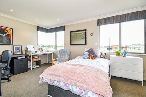 Photo of property in 53 Keywella Drive, Conifer Grove, Takanini, 2112