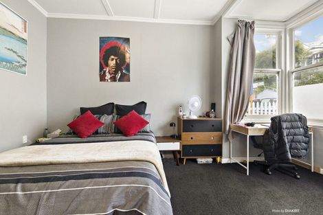 Photo of property in 117 Wallace Street, Mount Cook, Wellington, 6021