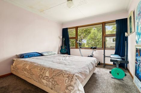 Photo of property in 15 Middleton Road, Kew, Dunedin, 9012