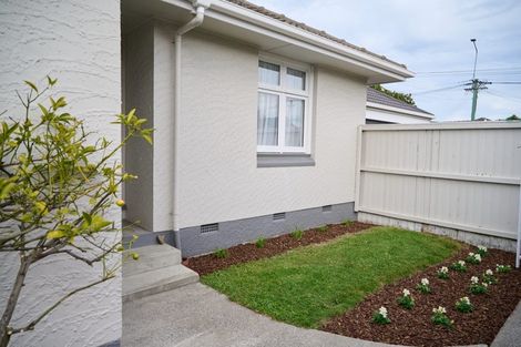 Photo of property in 192 Avonhead Road, Avonhead, Christchurch, 8042