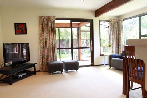 Photo of property in 28 Tyndale Place, Ilam, Christchurch, 8041