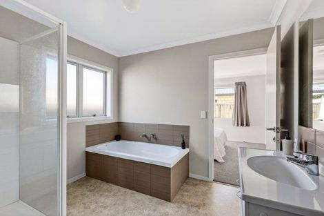 Photo of property in 10a Maclean Street, Cambridge, 3434