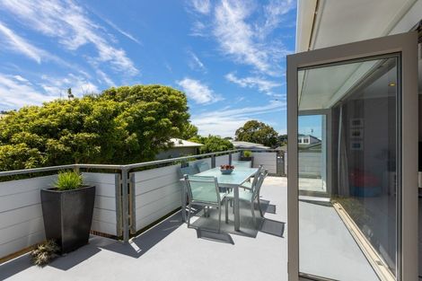 Photo of property in 19a Beach Street, Fitzroy, New Plymouth, 4312