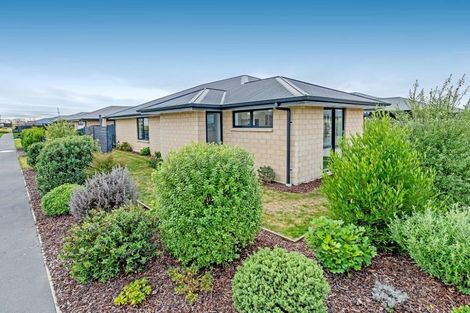 Photo of property in 1 Julia Close, Rolleston, 7614