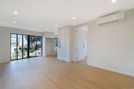 Photo of property in 9c Lomond Street, Takapuna, Auckland, 0622