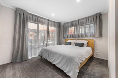 Photo of property in 4 Kapia Road, Westgate, Auckland, 0614
