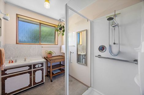 Photo of property in 3 Heuchan Lane, Wanaka, 9305