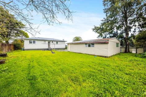 Photo of property in 17 President Avenue, Papakura, 2110