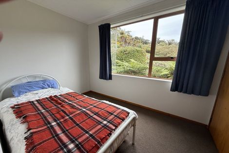 Photo of property in 112 Waikawa Curio Bay Road, Waikawa, Tokanui, 9884