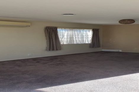 Photo of property in 16 Porikapa Road, Owhata, Rotorua, 3010