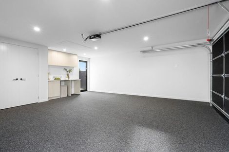 Photo of property in 14a Rose Leigh Drive, Cambridge, 3434