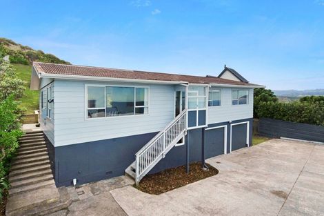 Photo of property in 6 Orchy Crescent, Southgate, Wellington, 6023