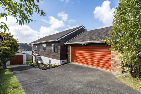 Photo of property in 4229 Great North Road, Glendene, Auckland, 0602