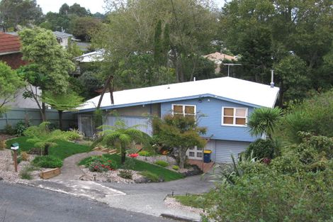 Photo of property in 439 Don Buck Road, Massey, Auckland, 0614