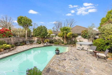 Photo of property in 90 Clyde Road, Ilam, Christchurch, 8041