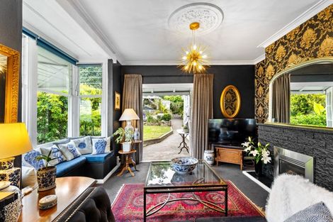 Photo of property in 21 Hornsey Road, Bluff Hill, Napier, 4110