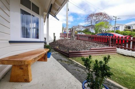 Photo of property in 31 Cole Street, Caversham, Dunedin, 9012