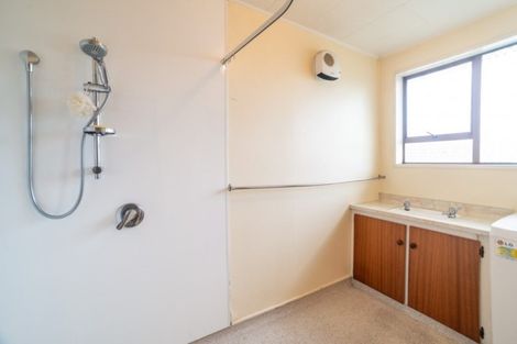 Photo of property in 12f2 Campbell Street, Alexandra, 9320
