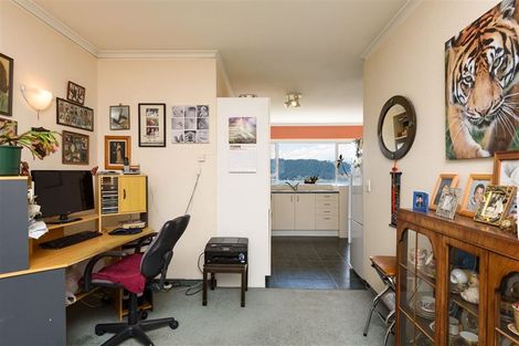 Photo of property in 2u6 Grafton Road, Roseneath, Wellington, 6011