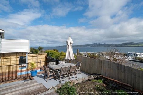 Photo of property in 14 Hinerau Grove, Waipahihi, Taupo, 3330