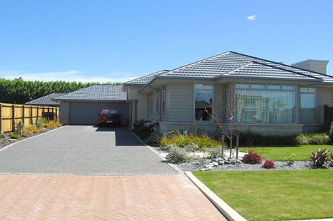 Photo of property in 6 Hatton Court, Northwood, Christchurch, 8051