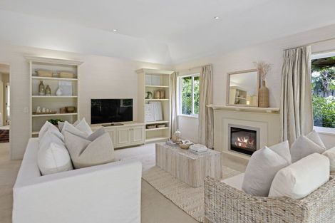 Photo of property in 89 Merivale Lane, Merivale, Christchurch, 8014