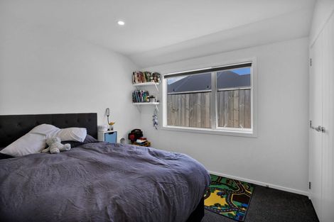 Photo of property in 2 Midsummer Avenue, Stratford, 4332