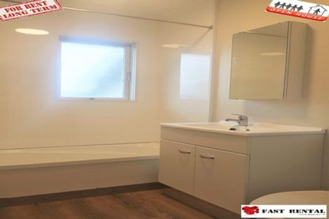 Photo of property in 1/120 Nile Road, Milford, Auckland, 0620