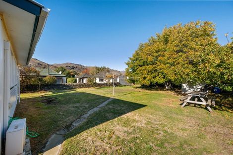 Photo of property in 22 Molyneux Avenue, Cromwell, 9310