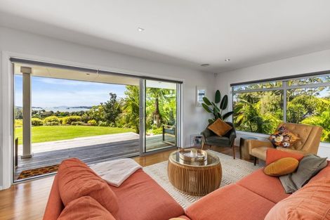 Photo of property in 4 Ao Marama Place, Kerikeri, 0294